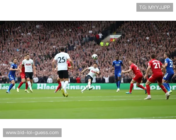 身高仅一米五的足球巨星们他们如何在绿茵场上创造传奇